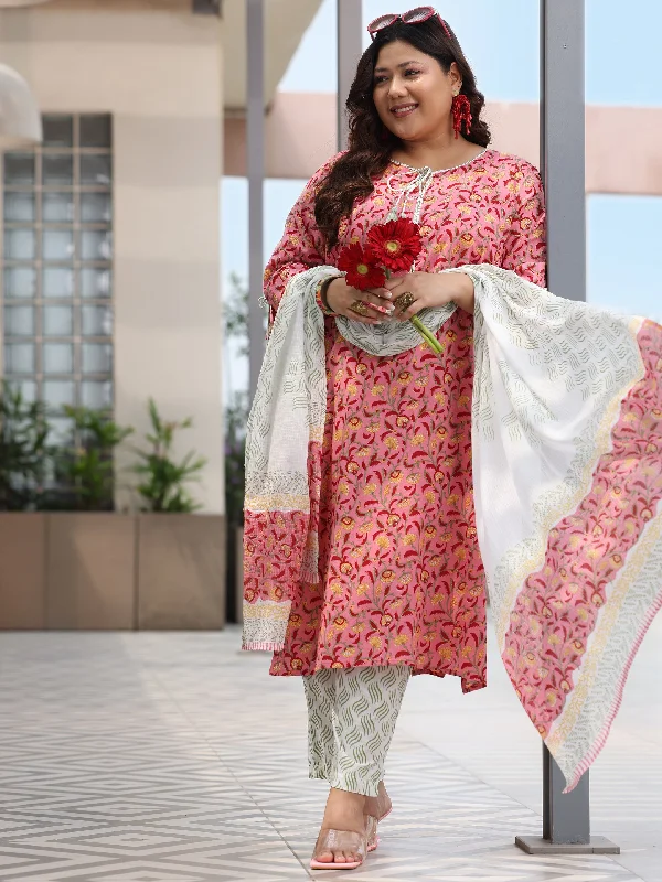 Plus Size Peach Printed Cotton Straight Suit With Dupatta