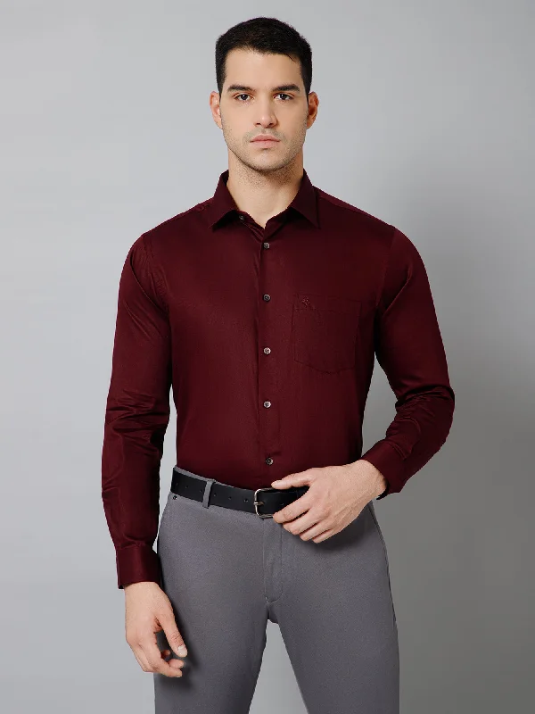 Men's Monochrome Shirts for a Minimalist VibeMen's Maroon Party Plain Full Sleeve Shirt