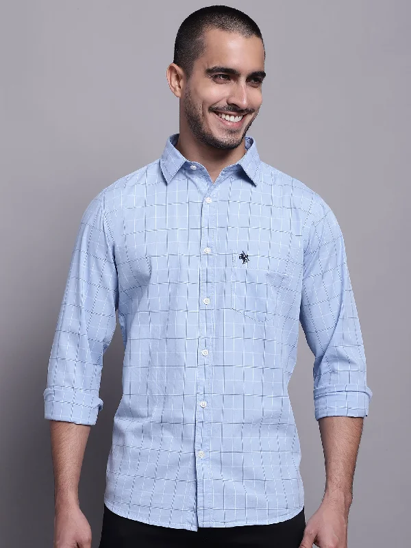 Men's Smart Casual Shirts for Business Casual SettingsMen's Light Blue Casual Medium Checks Full Sleeve Shirt