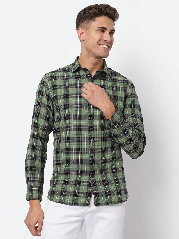 Men's Bamboo Fiber Shirts for Softness and BreathabilityMen's Green Casual Medium Checks Full Sleeve Shirt