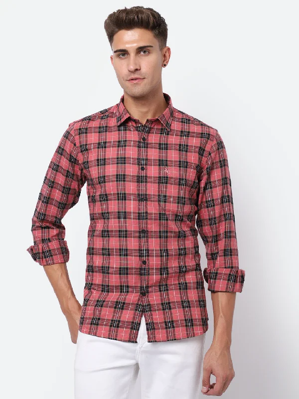 Men's Rugby Shirts for a Sporty LookMen's Pink Casual Medium Checks Full Sleeve Shirt