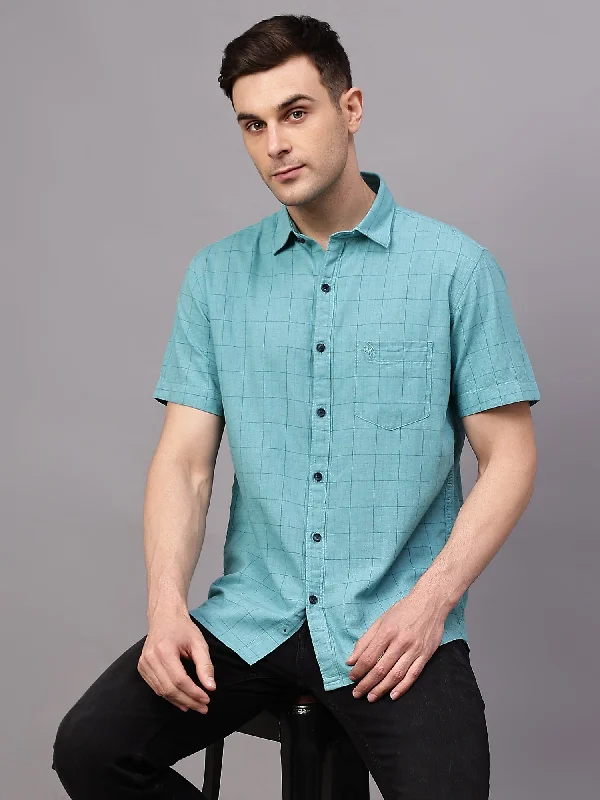 Men's Hawaiian Shirts for a Tropical VibeMen's Turquoise Casual Small Checks Half sleeve Shirt