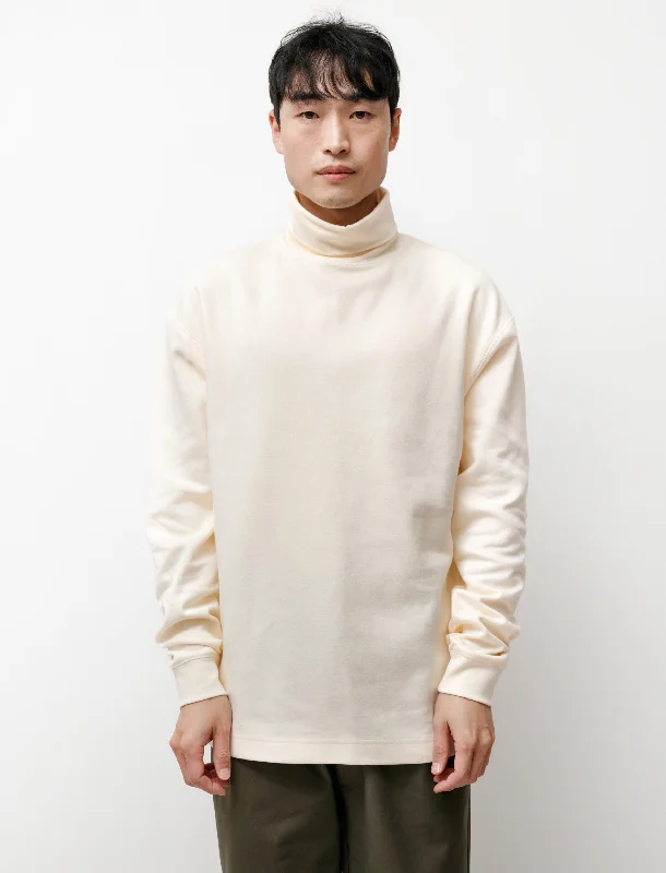 Men's Sweaters with Skinny FitsTurtleneck Knit Jersey Ecru