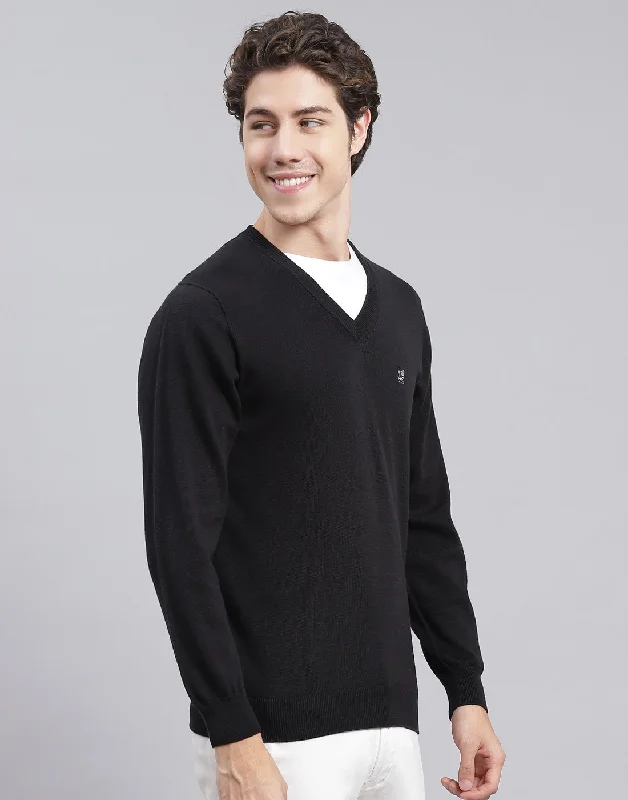 Men's Sweaters with Contrast TrimMen Black Solid V Neck Full Sleeve Pullover