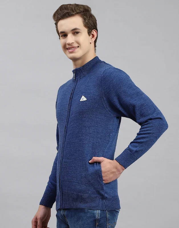 Men's Sweaters with Kangaroo PocketsMen Blue Solid Stand Collar Full Sleeve Pullover