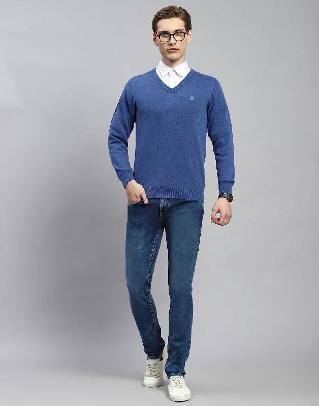 Essential Men's V-Neck SweatersMen Blue Solid V Neck Full Sleeve Pullover