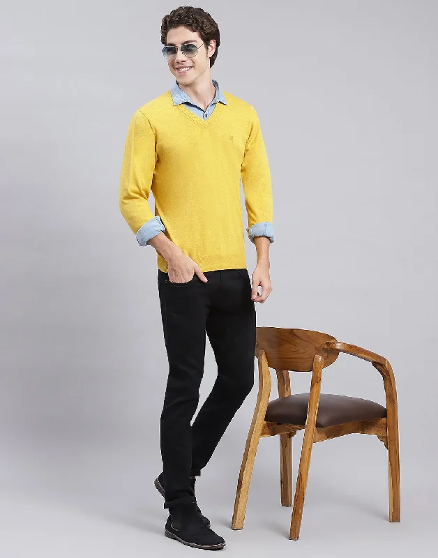 Layered Men's Vest SweatersMen Yellow Solid V Neck Full Sleeve Pullover