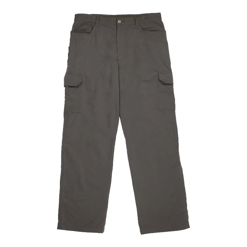 Men's Bootcut Jeans for a Flattering ShapeM's Adventure Pants